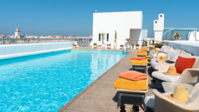 Piscine en rooftop de l'Heure Bleue Palais Essaouira