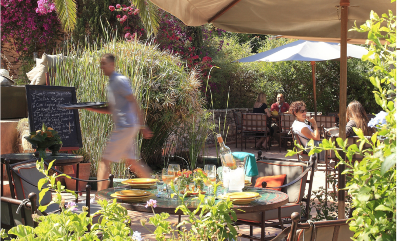 Jardin des douars table