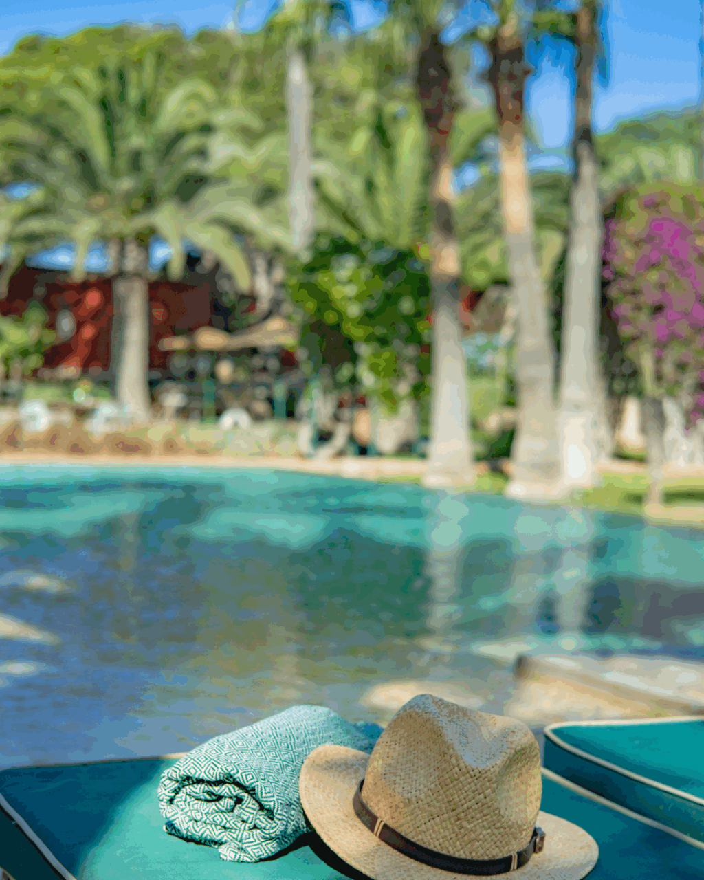 ambiance chill au bord de la piscine de Villa beldi