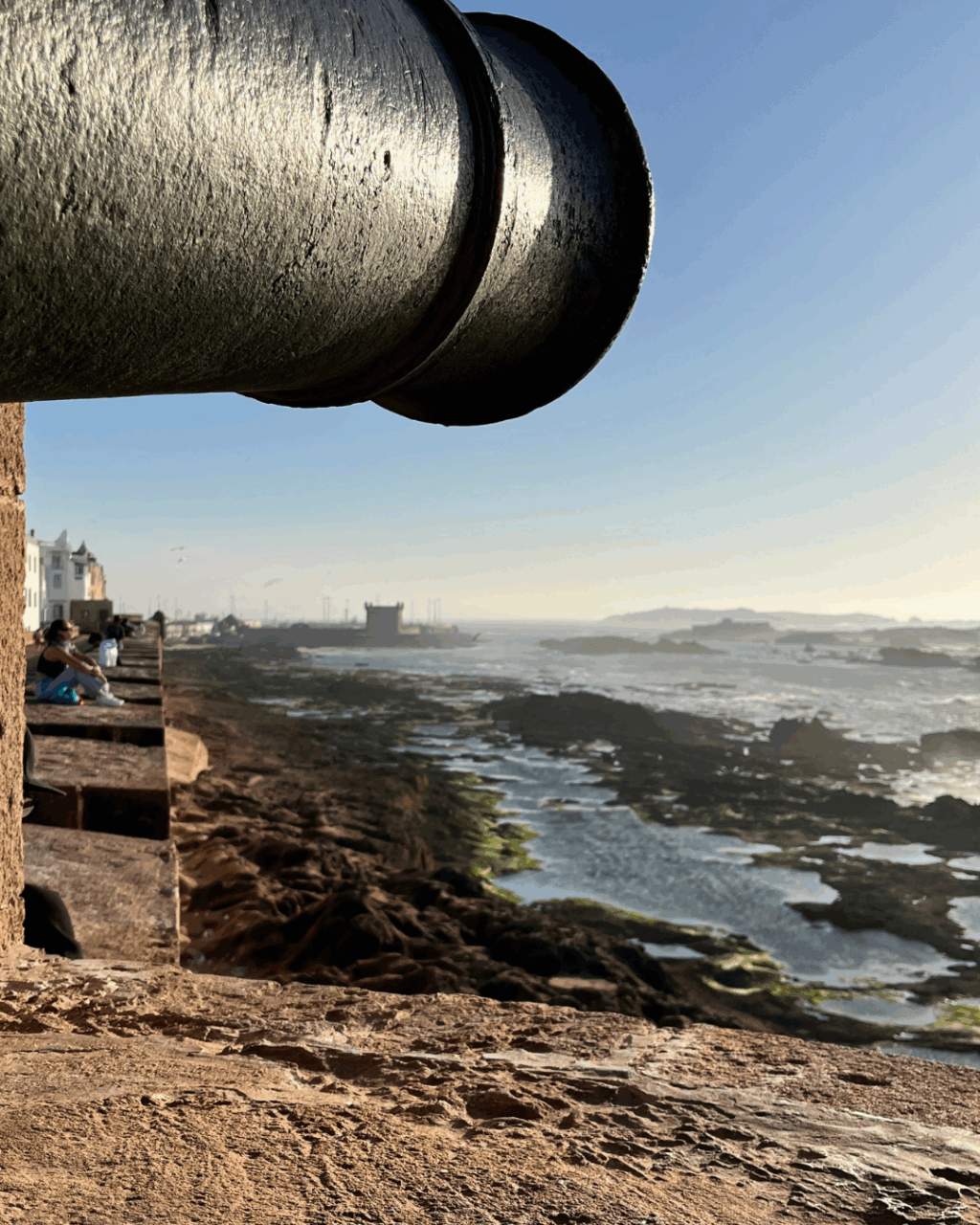 Canon du 18e siècle sur le Skala de la Kasbah à Essaouira