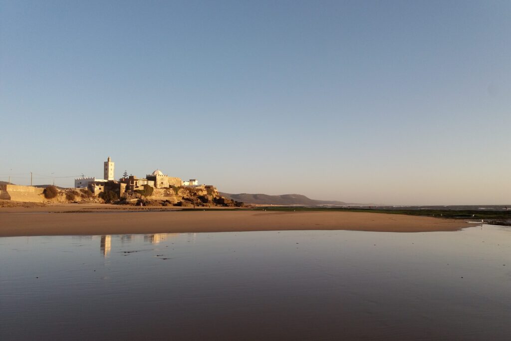 plage essaouira moulay bouzerktoun